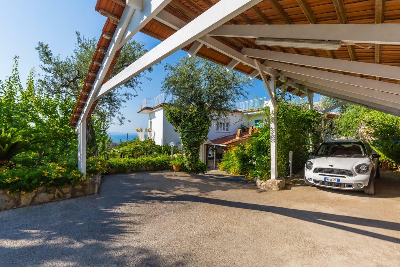 Villa Sorrento Flats Exterior photo